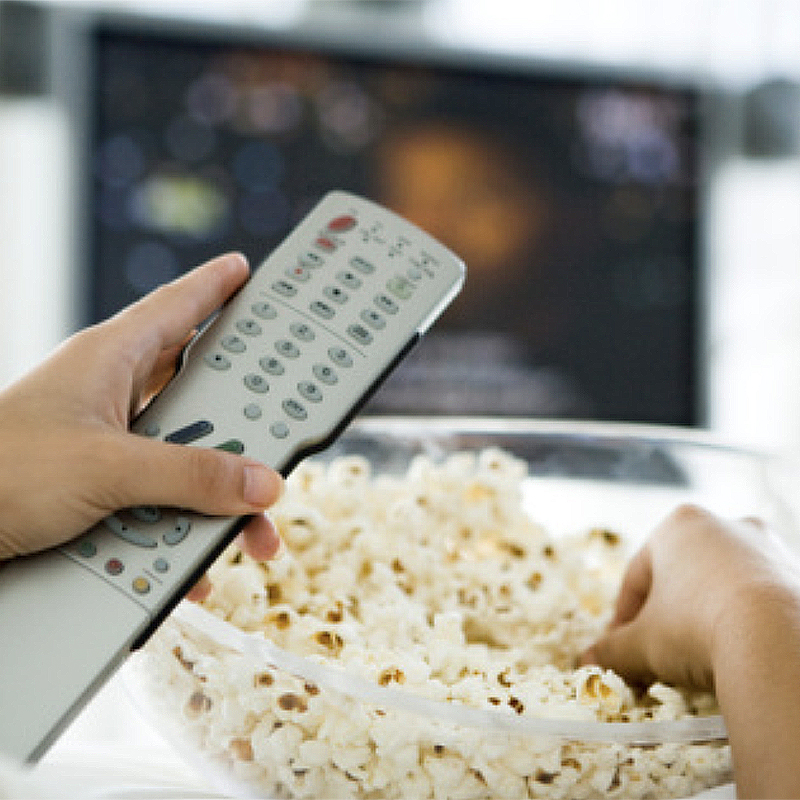 Partiu sofá! Colocar aquela série em dia de sexta à domingo!